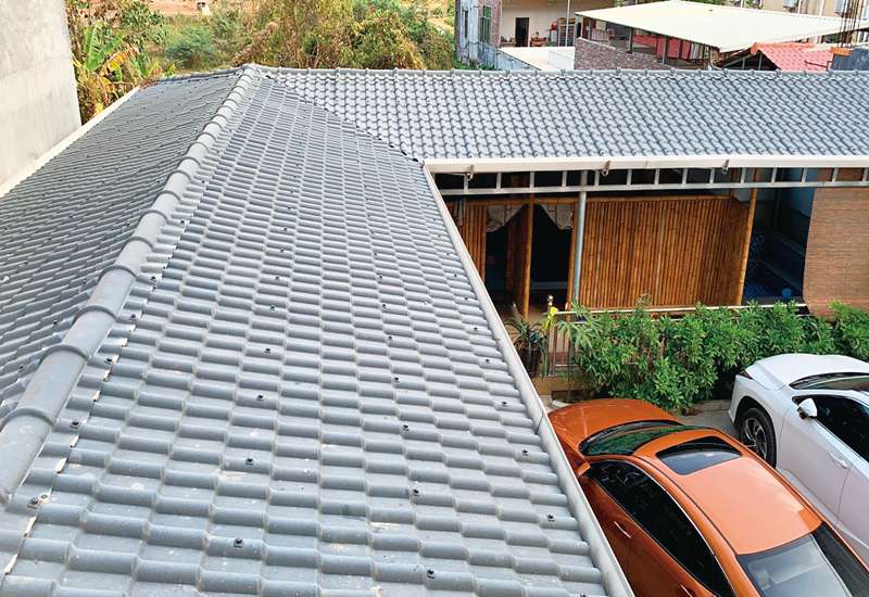 PVC屋面瓦生产装备的应用与维护保养